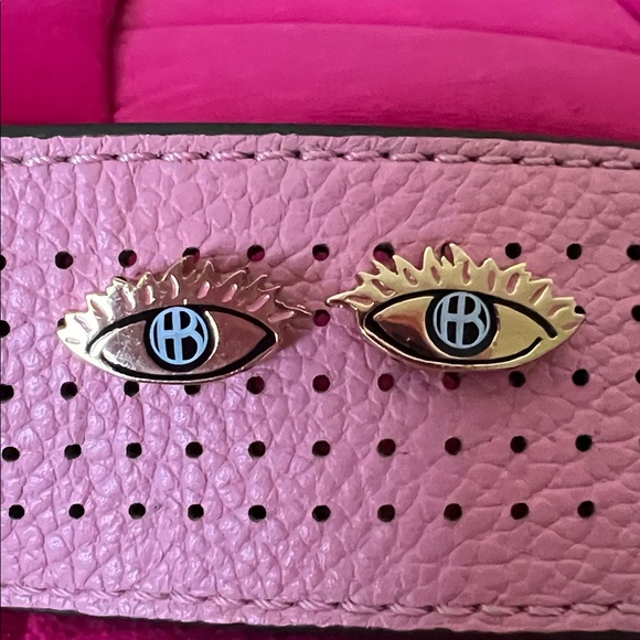 Henri Bendel Inluencer Pins-Like New - Picture 3 of 7